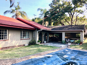 Property for sale with 4 bedrooms, West Acres Ext 6, Nelspruit