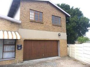 1 Bed Apartment in Bellville Central Whats App Tel:076 404 3870 - Cape Town