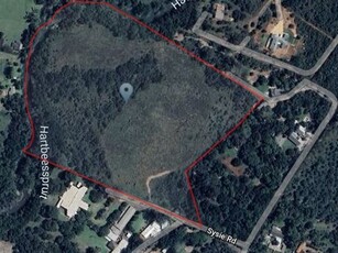 8.6 ha Land available in Derdepoort