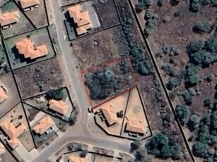 962 m² Land available in Brits