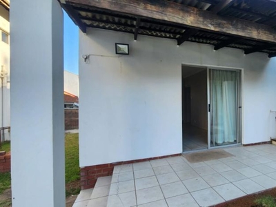 1 Bedroom cottage rented in Bluff, Durban