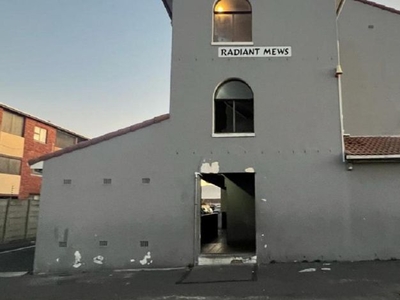 2 Bedroom apartment to rent in Grassy Park, Cape Town