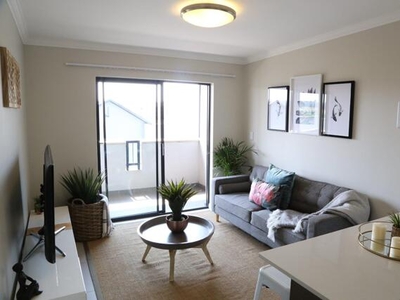 Apartment For Rent In Carlswald North Estate, Midrand