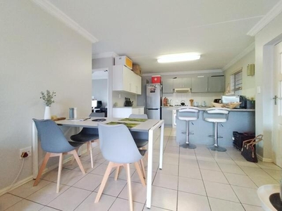 Apartment For Sale In Vredekloof, Brackenfell