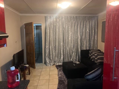 House For Rent In Leopard's Rest Security Estate, Alberton