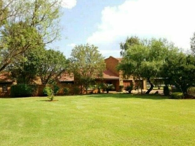 House For Sale In Benoni Orchards Ah, Benoni