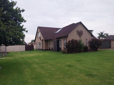 House For Sale In Dal Fouche, Springs