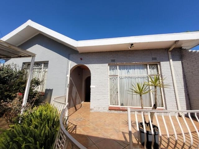 House For Sale In Norwood, Johannesburg