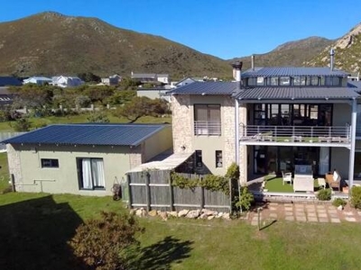 House For Sale In Pringle Bay, Western Cape