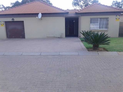 House For Sale In Reyno Ridge, Witbank