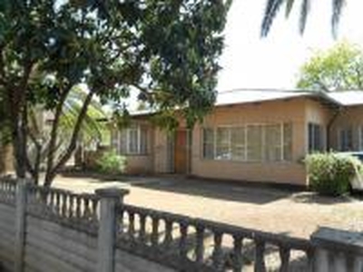 4 Bedroom House for Sale For Sale in Noordhoek (Bloemfontein