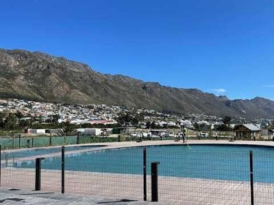 Apartment For Rent In Greenbay Eco Estate, Gordons Bay