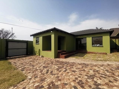 House For Rent In Rangeview, Krugersdorp