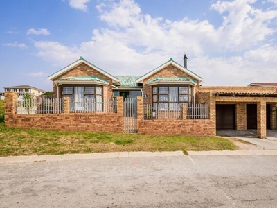 House For Sale In Hillside, Port Elizabeth