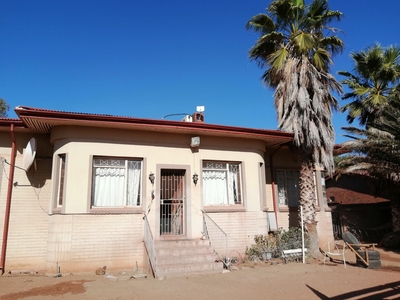 House For Sale in Postmasburg