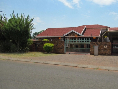 Standard Bank EasySell 2 Bedroom House for Sale in Randpoort