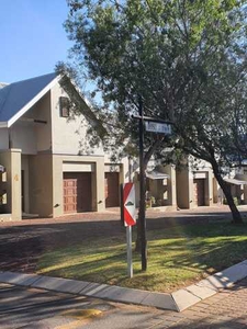 Townhouse For Rent In Heritage Hill, Centurion