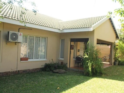 Townhouse For Sale In Phalaborwa, Limpopo
