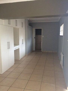 1 Bedroom House Bloemfontein Free State