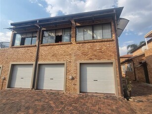 4 Bed Duplex in Allens Nek