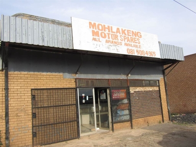 372 m² Office Space in Mohlakeng
