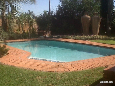 Bachelor Flat for one person in Centurion - R4100