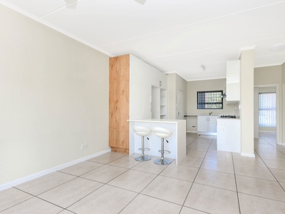 2 bedroom apartment for sale in Fourways