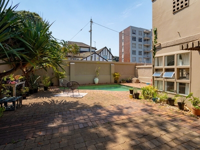 3 bedroom apartment for sale in Morningside (Durban)