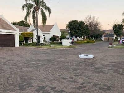 4 Bedroom Townhouse Sold in Protea Park