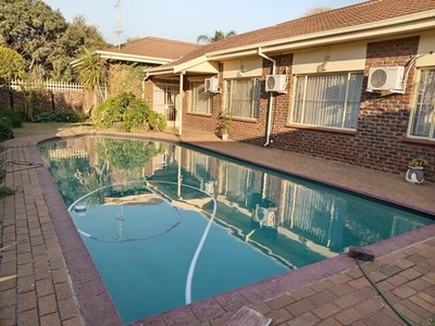 House For Sale In Roseville, Pretoria