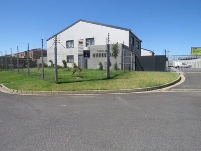 2 Bedroom Apartment To Let in Brackenfell Central