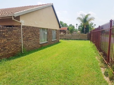 3 Bedroom House For Sale in Theresapark