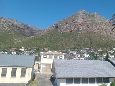 3 Bedroom house to rent in Muizenberg, Cape Town