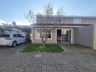 2 Bed Townhouse in Hartenbos