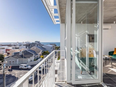 0.5 Bedroom Apartment / Flat to Rent in Bantry Bay