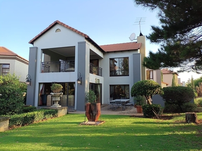 5 Bedroom House For Sale in Emfuleni Golf Estate
