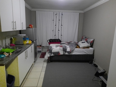 Bachelor room to rent is available in Mamelodi East Mahube Ext1