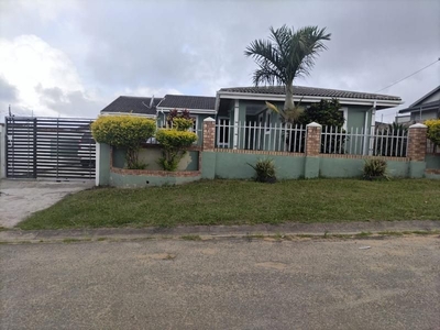 House for sale in Gamalakhe