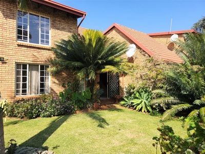 3 Bedroom Townhouse Sold in Garsfontein