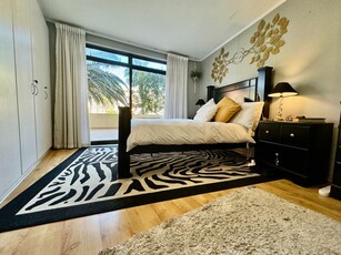 3 Bedroom Apartment / flat to rent in Century City