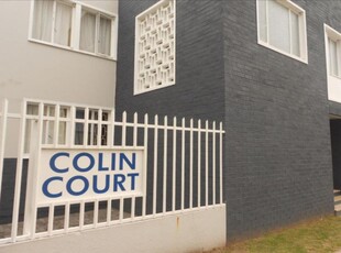 Neat two-bedroom flat in Colin Court, Berea