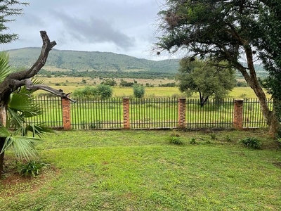9Ha Small Holding For Sale in Broederstroom