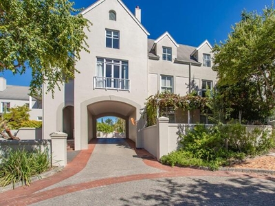 Apartment For Sale In Hoog En Droog, Paarl