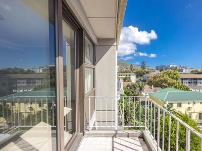 Apartment For Sale In Rosebank, Cape Town