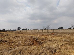 1.6 ha Land available in Kookrus