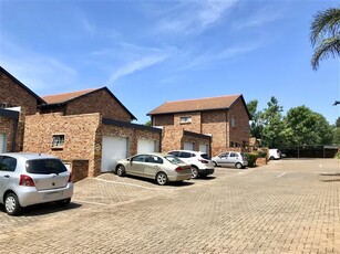 2 Bed Duplex in Bronberrick