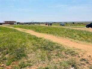 2 233 m² Land available in Daveyton