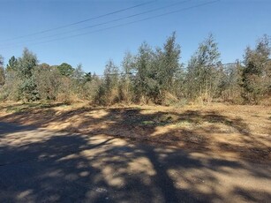 2 344 m² Land available in Henley on Klip