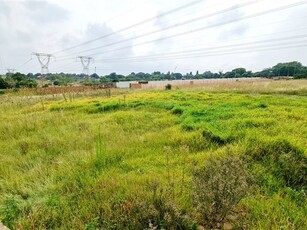 2.8 ha Farm in Mnandi AH