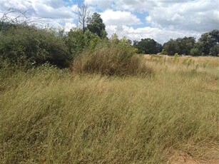 2 973 m² Land available in Henley on Klip